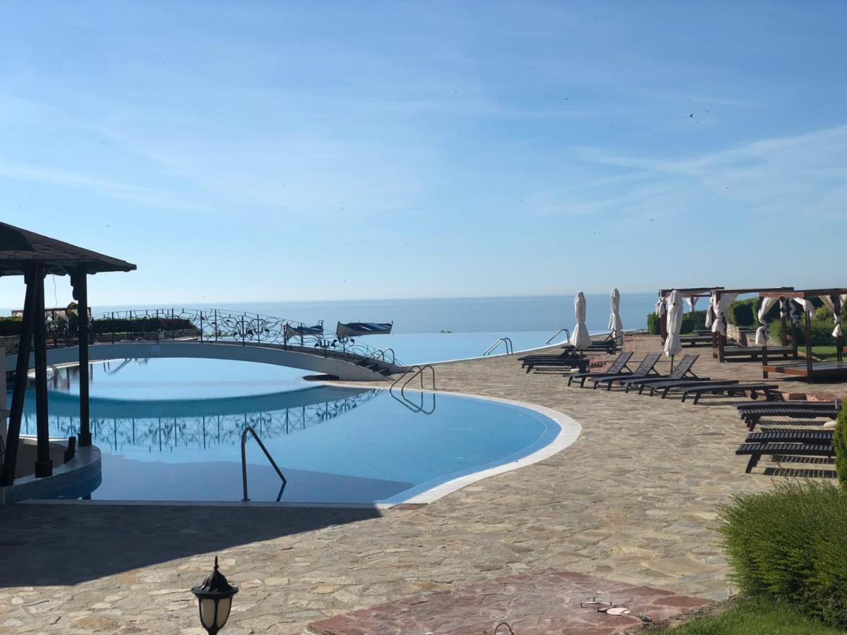 Luxury Family Apartment Kaliakria Topola Buitenkant foto
