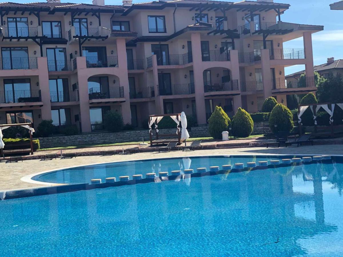 Luxury Family Apartment Kaliakria Topola Buitenkant foto